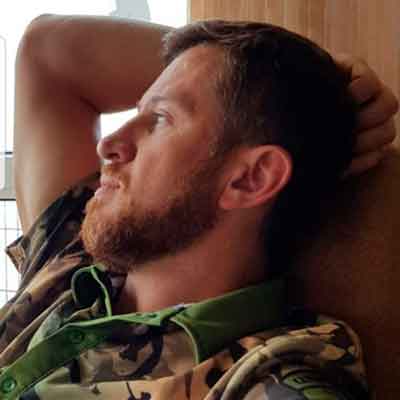 Дмитрий Захаров